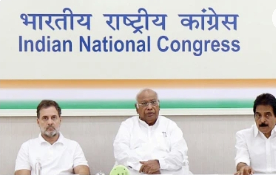 बिहार में महागठबंधन की बिसात बिछाएगी कांग्रेस, CWC बैठक में तैयार होगी रणनीति