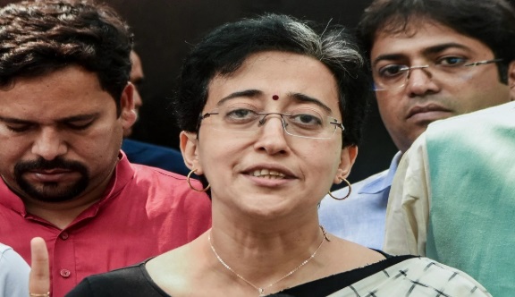 Delhi: आतिशी की सीएम रेखा गुप्ता से अपील, बाढ़ प्रभावित लोगों को दिया जाना चाहिए मुआवजा