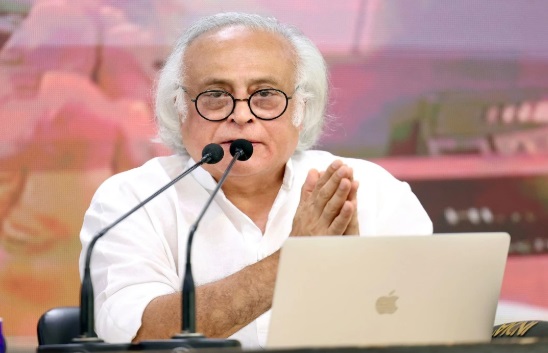 कांग्रेस ने राधाकृष्णन को दी बधाई, प्रथम उपराष्ट्रपति की निष्पक्षता का पाठ पढ़ाया