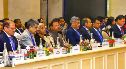 जीएसटी परिषद की बैठक: आम आदमी को राहत! 2 स्लैब में बदल सकती है कर व्यवस्था