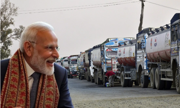 ट्रंप पकड़ लेंगे माथा: Nepal में हुई तेल की कमी, भारत ने धड़ाधड़ टैंकर भेजने शुरू कर दिए