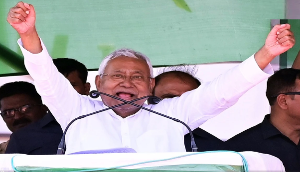 बिहार के छात्रों की मौज! नीतीश सरकार ने शिक्षा ऋण से हटाया ब्याज का बोझ