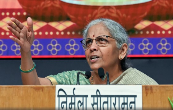 वित्त मंत्री का दावा: GST कटौती का बंपर लाभ, उपभोक्ताओं को उम्मीद से अधिक बचत