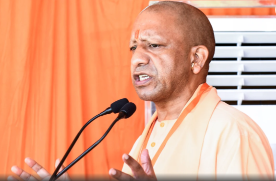 शहाबुद्दीन के परिवार को टिकट देकर RJD ने दिया अपराधियों को बढ़ावा, बिहार में नहीं चलेगा ‘माफिया राज’, योगी आदित्यनाथ विपक्ष पर गरजे