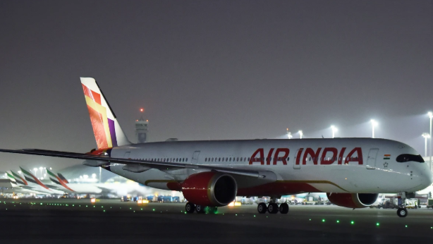 Tata की Air India को 10,000 करोड़ की दरकार, सुरक्षा और आधुनिकीकरण के लिए मालिकों से माँगी राहत