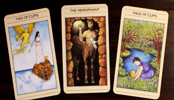 आज का टैरो राशिफल, मेष से मीन तक, जानें क्या कहते हैं आपकी किस्मत के पत्ते