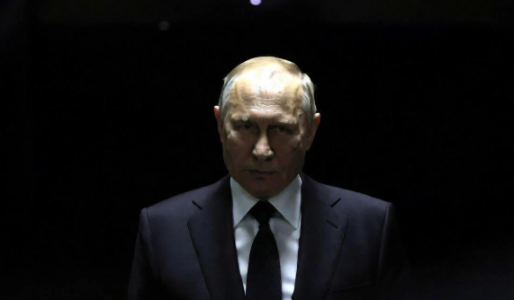 अंधेरे में डूब गया रूस… ड्रोन बरसा कर यूक्रेन ने ठप कर दी बिजली की सप्लाई