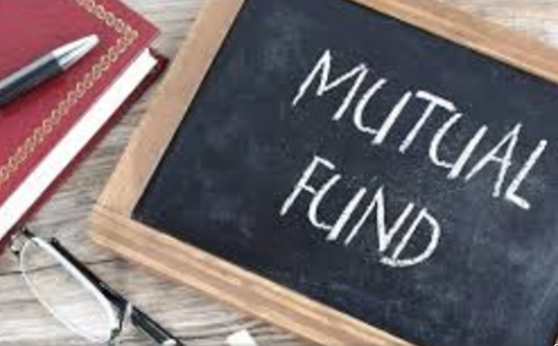 अक्टूबर में इक्विटी म्यूचुअल फंड में गिरावट, पर SIP का जलवा बरकरार, रचा नया कीर्तिमान!