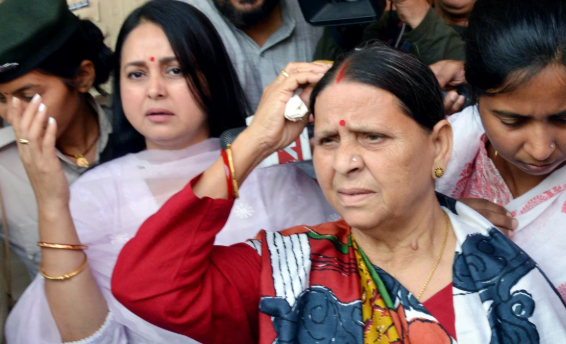 राजद कलह में नया मोड़! राबड़ी के भाई साधु यादव रोहिणी के साथ, कहा- अपमानित करने वाले को बाहर निकालो