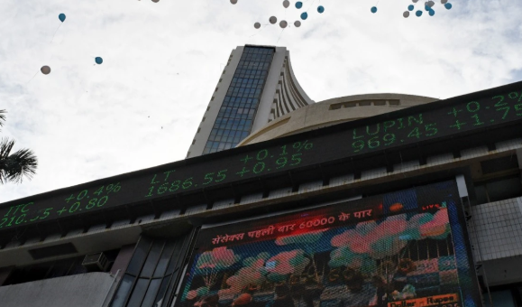 Share Market: सेंसेक्स, निफ्टी में शुरुआती कारोबार में तेजी