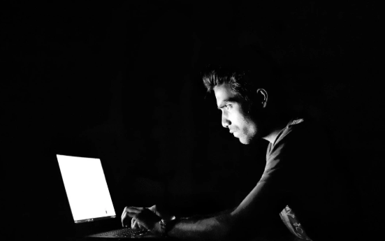 टीवी एक्ट्रेस को अश्लील वीडियो-मैसेज भेजने वाला ऑनलाइन हैवान गिरफ्तार, प्राइवेट पार्ट्स के भेजता था वीडियो