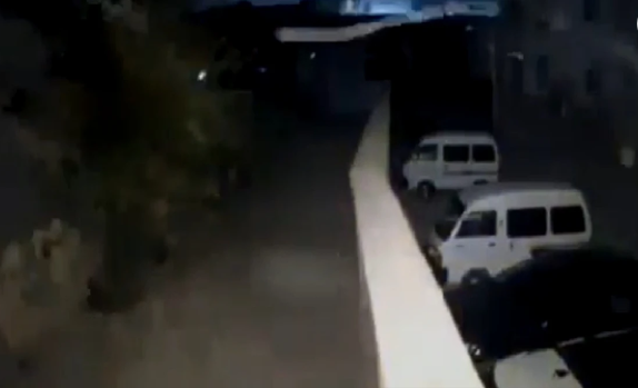 विनाशकारी भूकंप ने पाकिस्तान के पड़ोस में मचाई तबाही, गांव के गांव बने मलबे का ढेर!