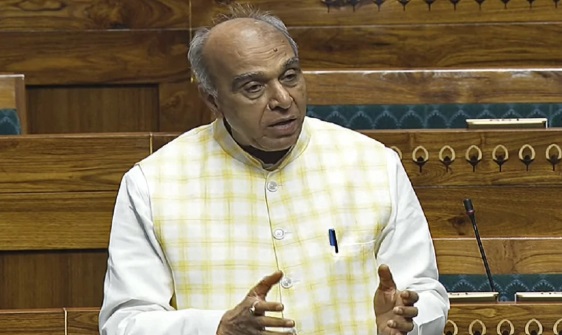 राहुल गांधी पर जगदंबिका पाल ने साधा निशाना, जनता को गुमराह करने की कर रहे कोशिश