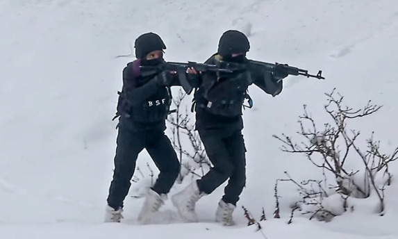 New Year पर सीमा पार से घुसपैठ की हर कोशिश होगी नाकाम, Jammu Border पर मुस्तैद BSF