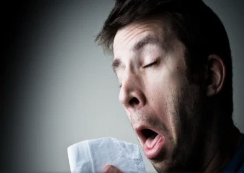 Health Tips: दिल्ली की हवा जान का दुश्मन, प्रदूषण, धुंध और सर्दी का कहर, इन लापरवाही से तुरंत रहें दूर