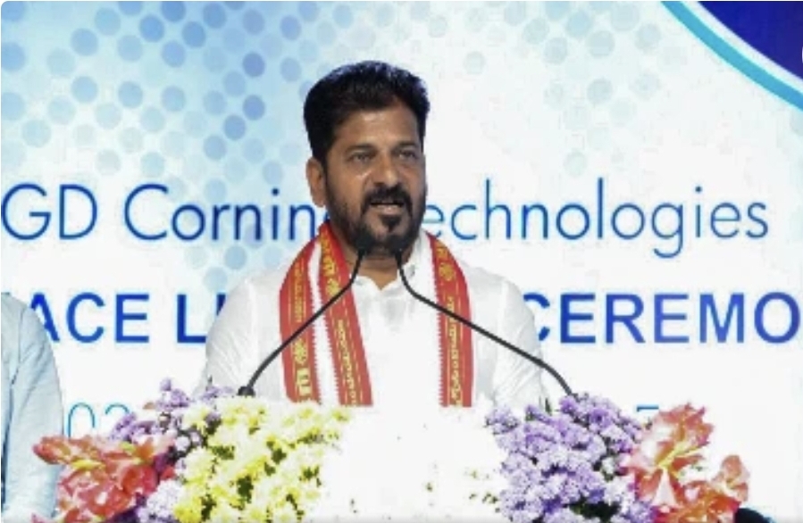 तेलंगाना CM के बयान से हिंदू समाज आहत, रेवंत रेड्डी का हिंदूफोबिक DNA उजागर, BJP ने दर्ज किया कड़ा विरोध