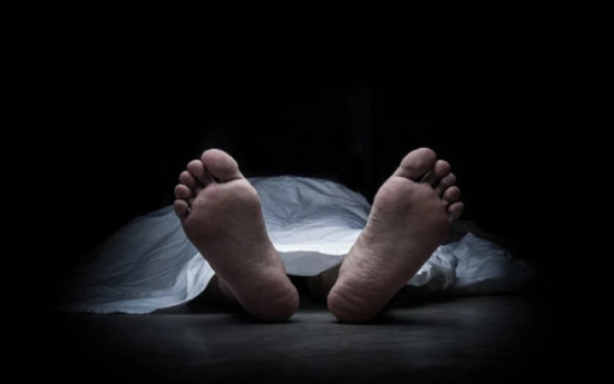 Lucknow में युवती ने Facebook पर ‘Live’ आकर फंदा लगाया, मौत