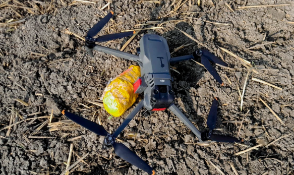 J&K में फिर नापाक हरकत, पाकिस्तानी Drone ने गिराया IED-ड्रग्स; बड़ा Search Operation जारी