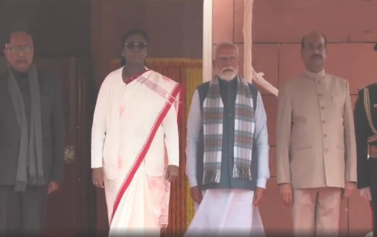 परम्परा और प्रगति की झलक के साथ शुरू हुआ संसद का बजट सत्र