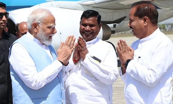 UP: मीटिंग के बीच BJP MLA को Sudden Heart Attack, जन्मदिन के एक दिन बाद निधन, Modi-Yogi ने जताया दुख