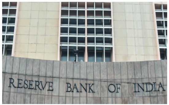 Banks में दो लाख करोड़ रुपये से अधिक की नकदी डालेगा RBI