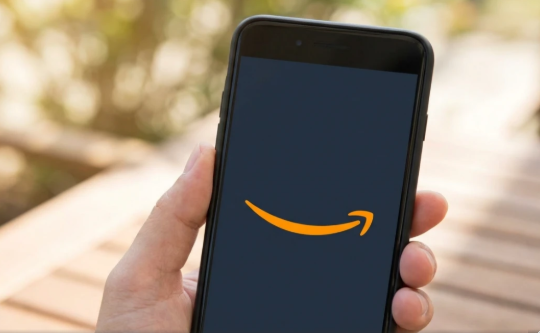 Amazon Great Republic Day Sale का ऐलान, Smartphones और Laptops पर मिलेंगे बंपर Offers