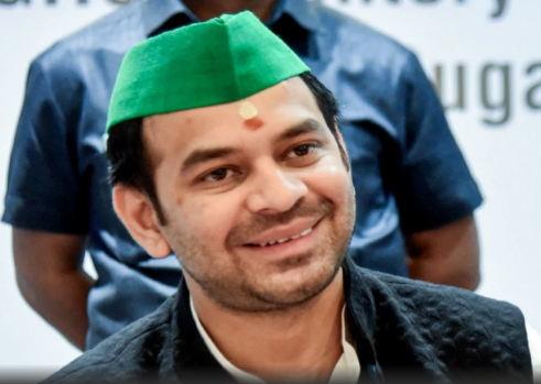Bihar Politics में नया मोड़: तेज प्रताप की मांग- ‘भाई’ Nitish संग Lalu Yadav को भी मिले Bharat Ratna