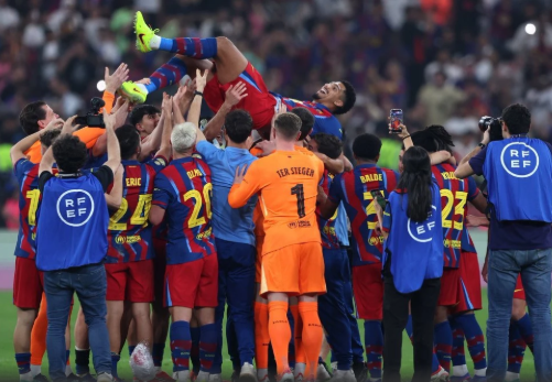 Super Cup जीत के बाद जोआन लापोर्ता ने बार्सिलोना के भविष्य, कोच और चुनावों पर क्या कहा