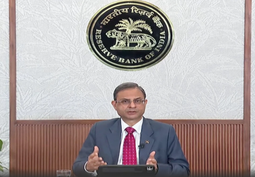 RBI Governor ने प्रमुख आर्थिक संकेतकों के आधार वर्ष में संशोधन का स्वागत किया
